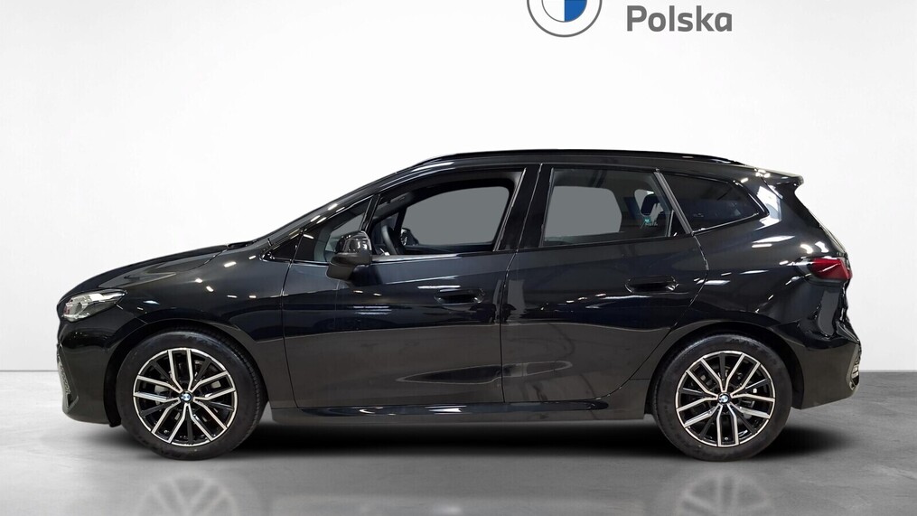 BMW Serii 2, 218