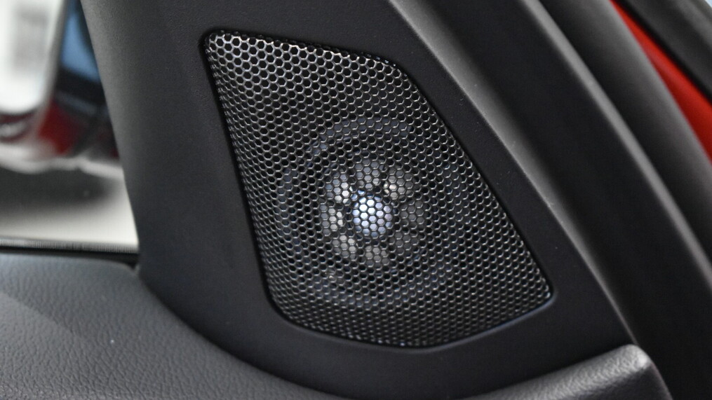 BMW Serii 3, 340