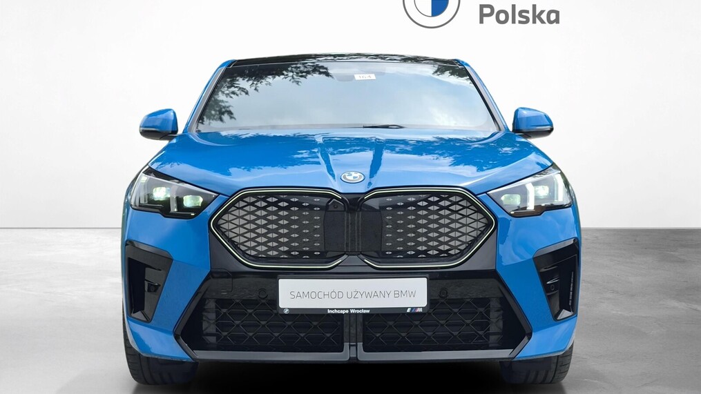 BMW iX2