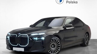 BMW Serii 7, 740