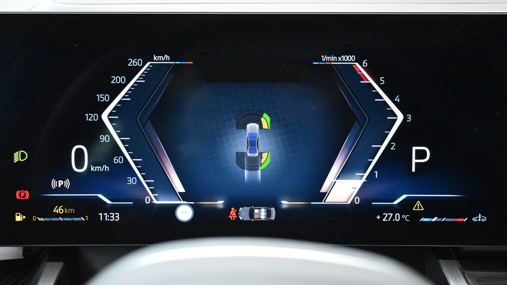 BMW Serii 5, 520
