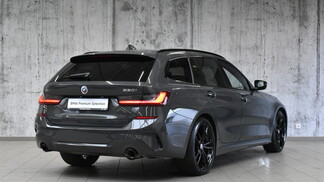 BMW Serii 3, 330