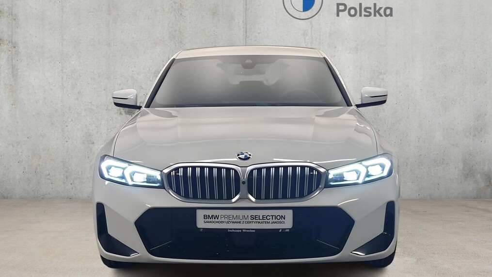 BMW Serii 3, 320