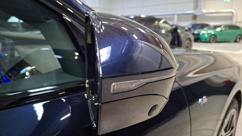 BMW Serii 7, 740