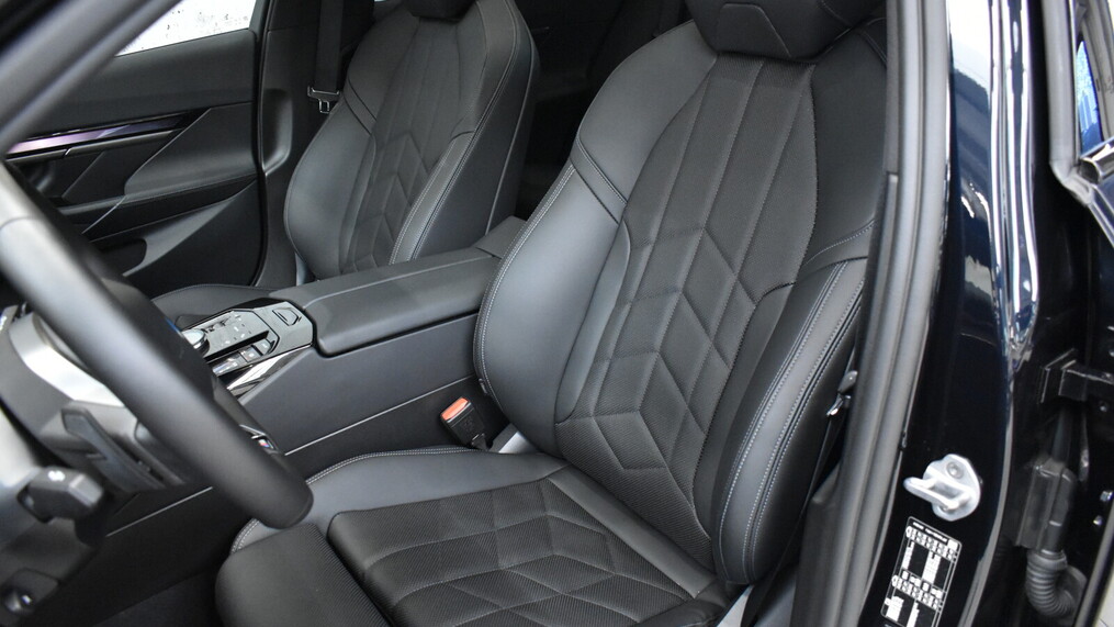 BMW Serii 5, 520