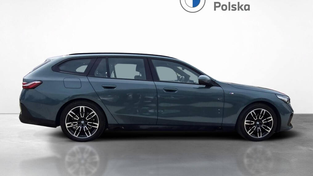 BMW Serii 5, 520