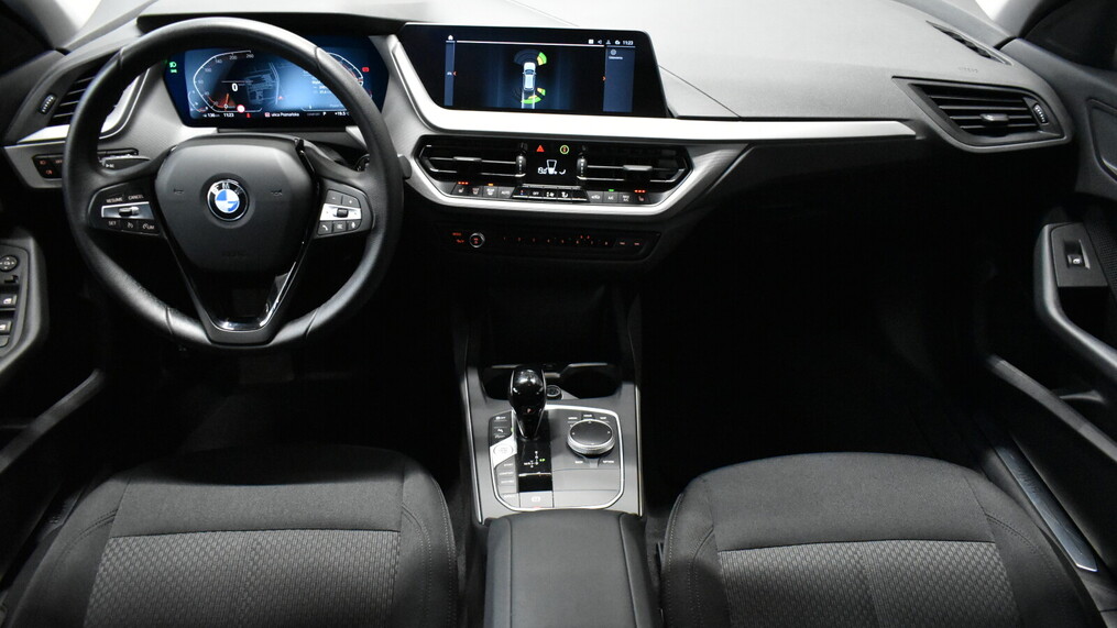 BMW Serii 1, 118