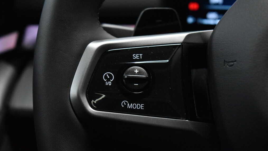 BMW Serii 5, 520