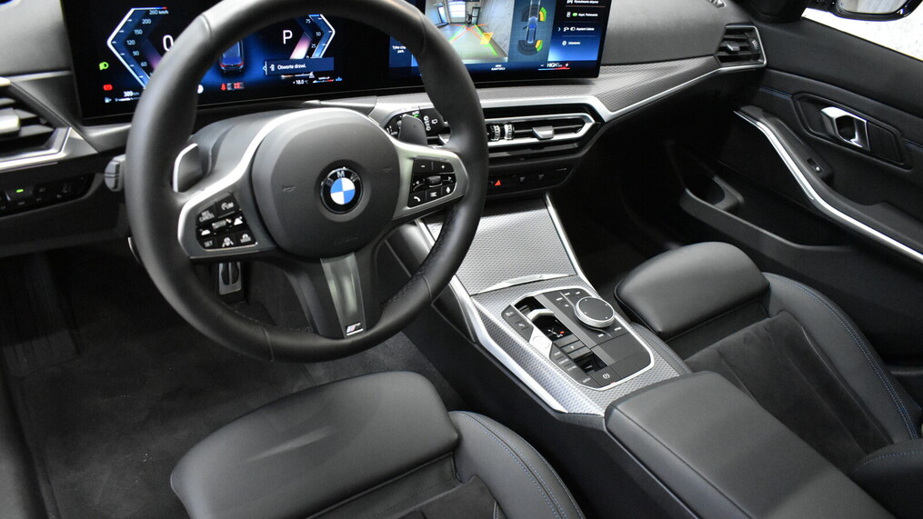 BMW Serii 3, 320