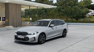 BMW Serii 3, 330