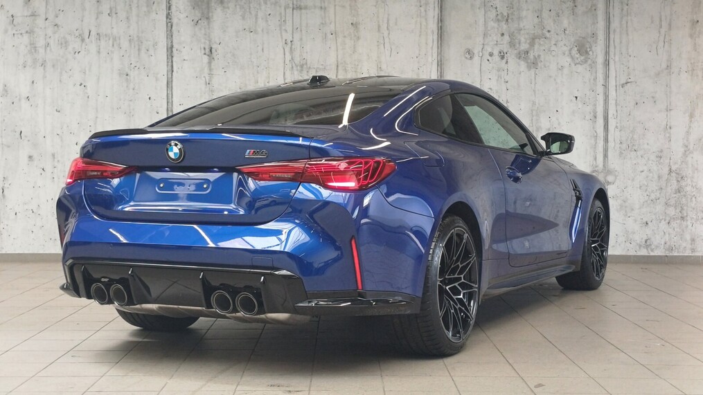 BMW M4