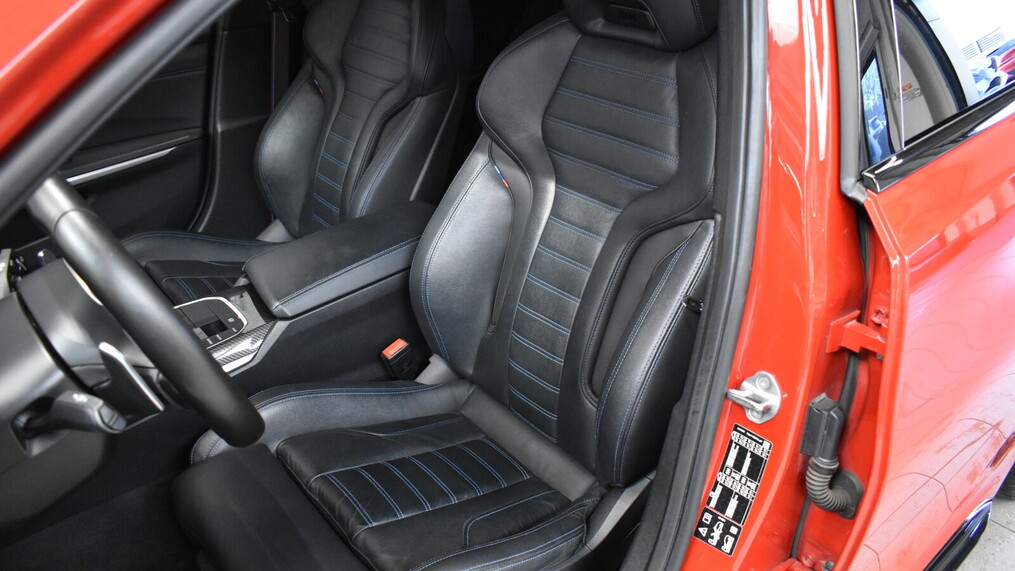 BMW Serii 3, 340