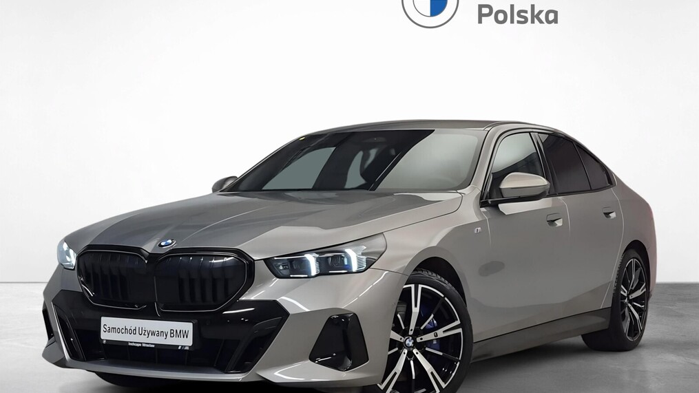 BMW Serii 5, 540