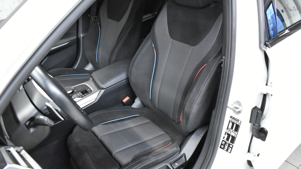 BMW Serii 3, 320