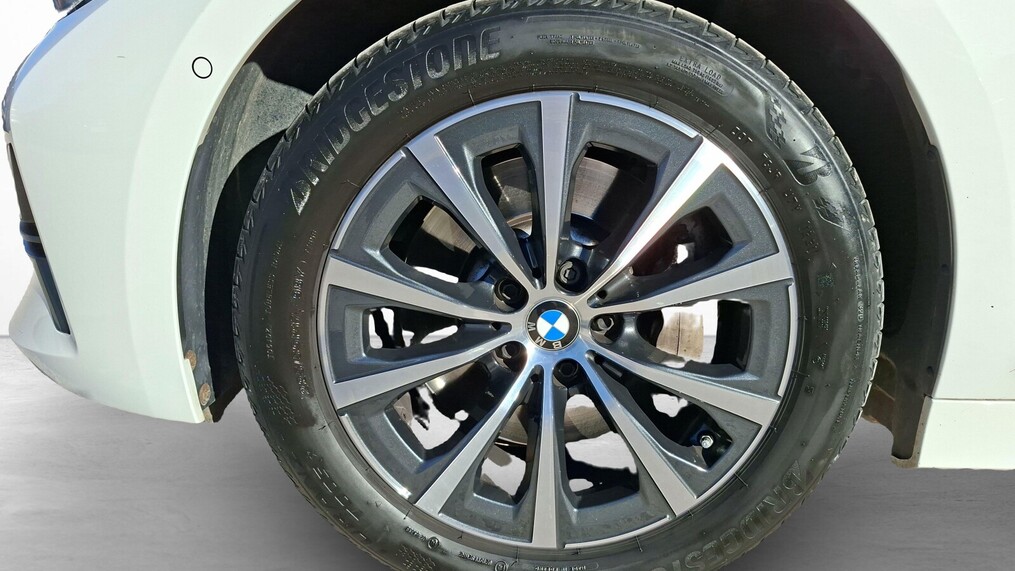 BMW Serii 3, 330