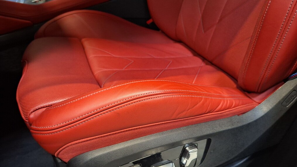 BMW XM