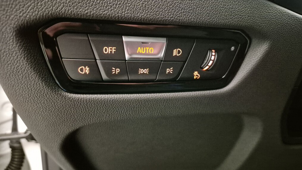 BMW Serii 2, 220