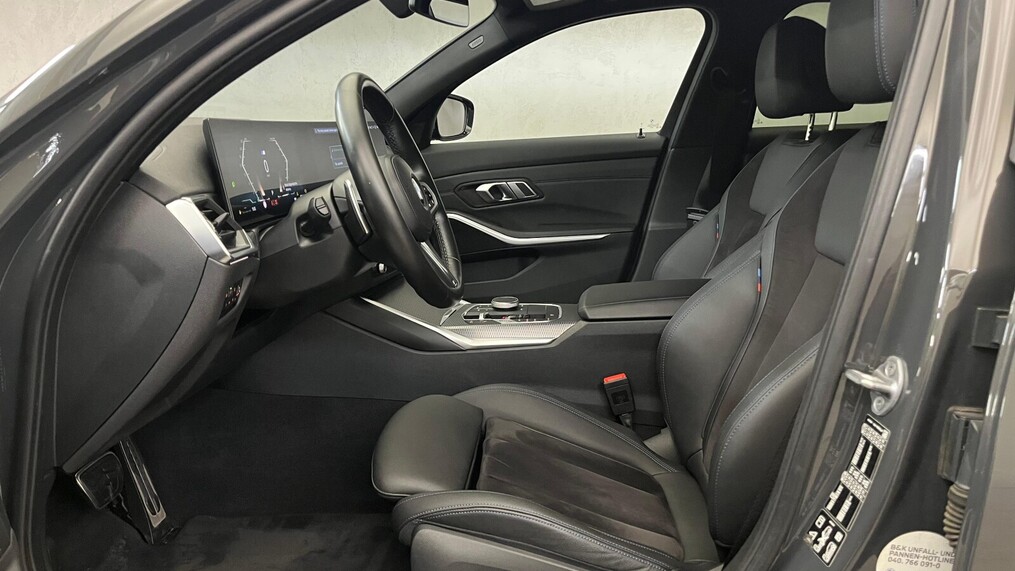 BMW Serii 3, 340