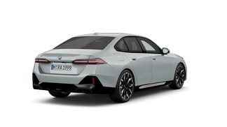 BMW Serii 5, 520