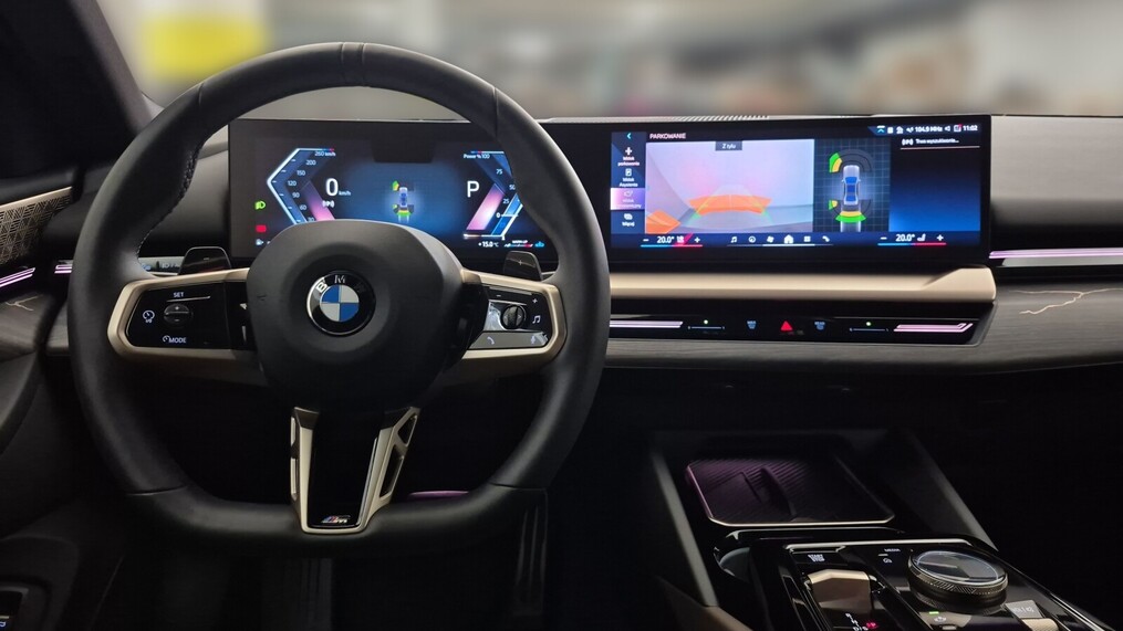 BMW Serii 5, 540