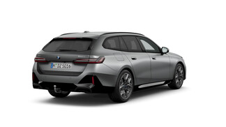 BMW Serii 5, 520