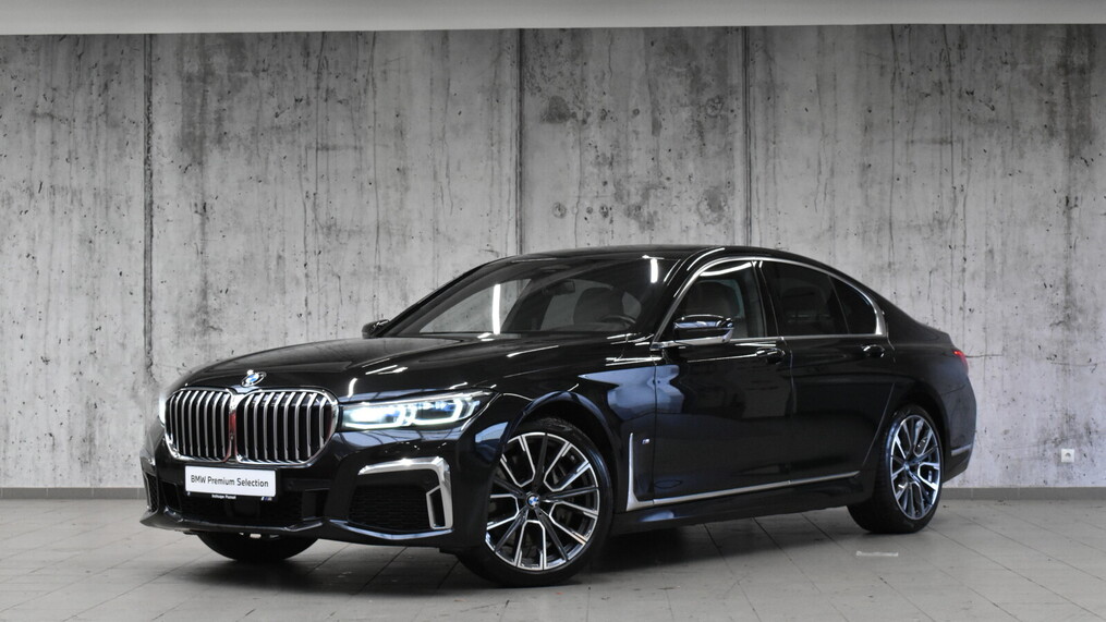 BMW Serii 7, 740