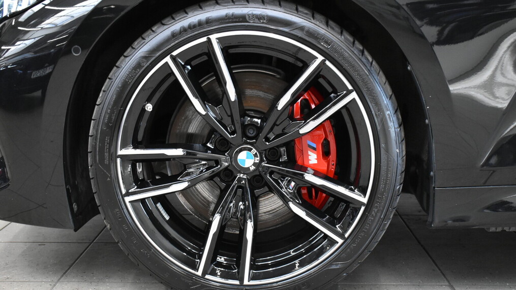 BMW Serii 3, 340