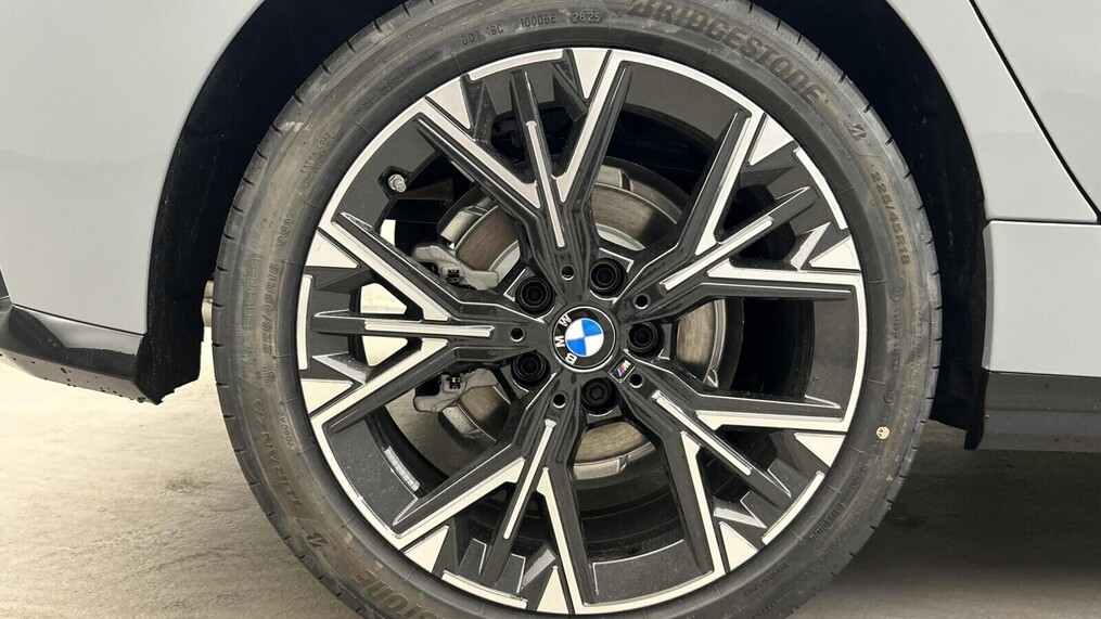 BMW Serii 1, 120