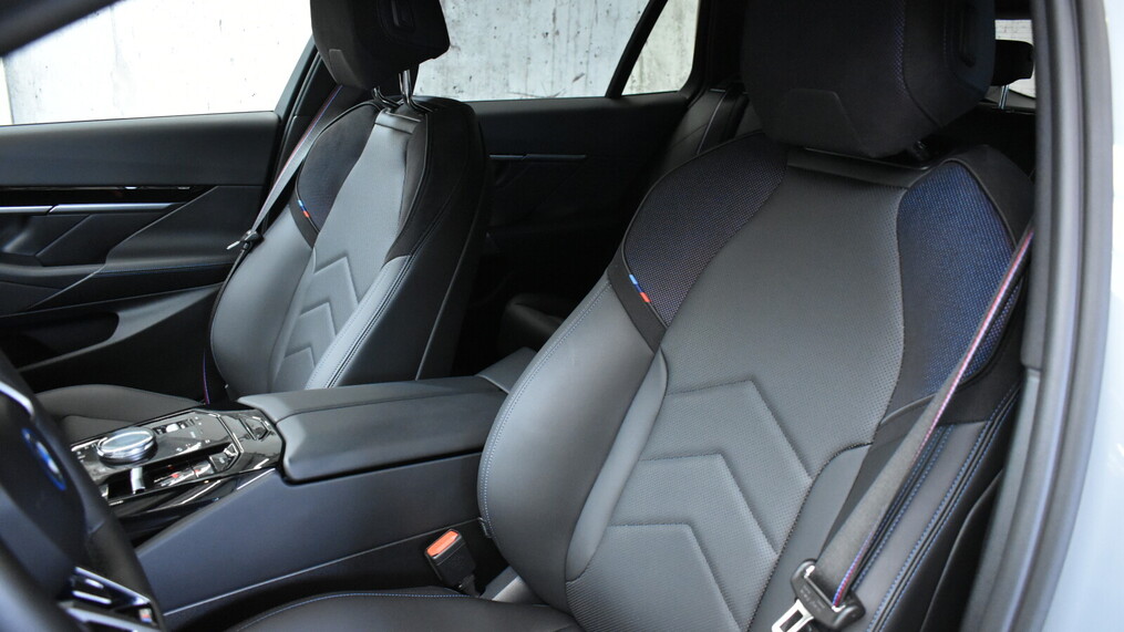BMW Serii 5, 530