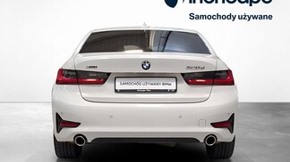 BMW Serii 3, 320