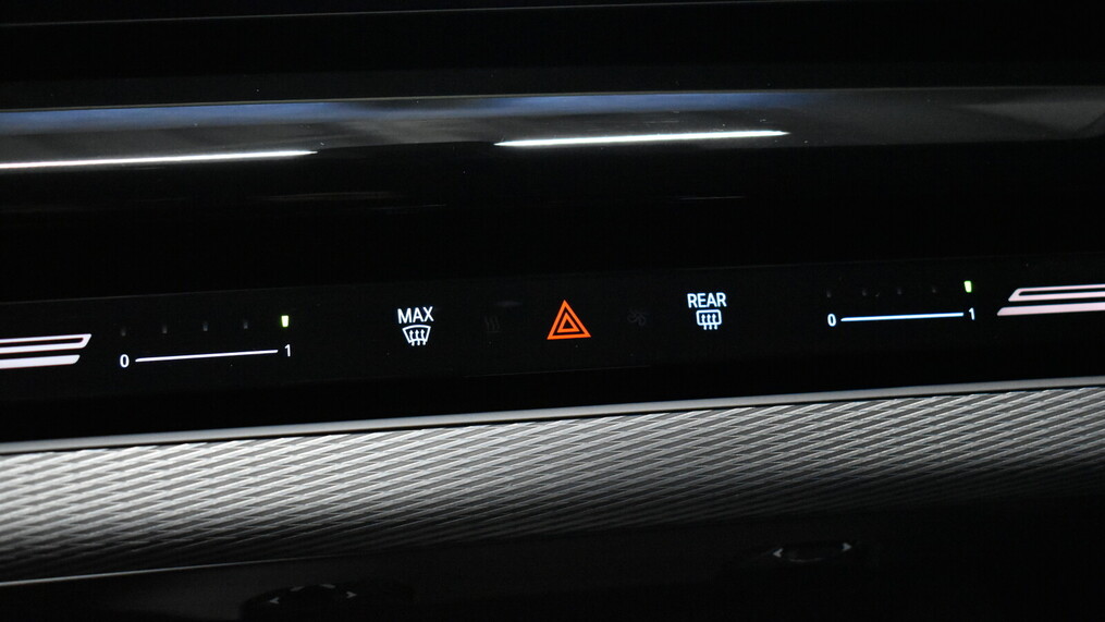 BMW Serii 5, 520