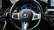 BMW Serii 5, 530