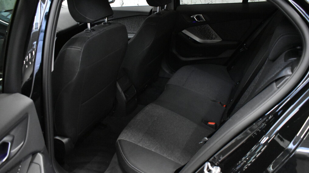 BMW Serii 1, 120