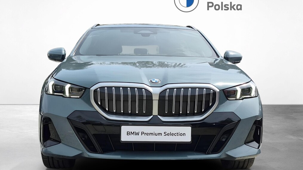 BMW Serii 5, 520