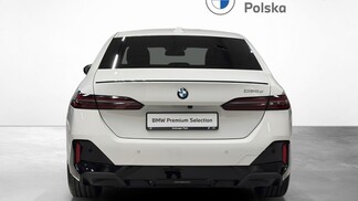 BMW Serii 5, 520