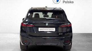 BMW Serii 2, 218