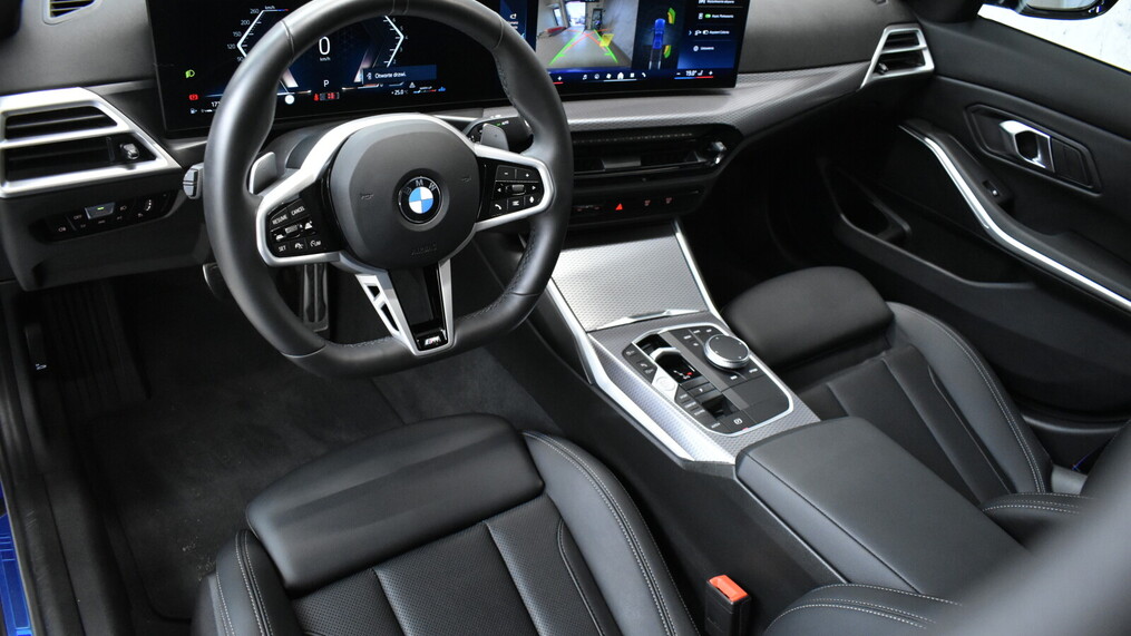 BMW Serii 3, 320