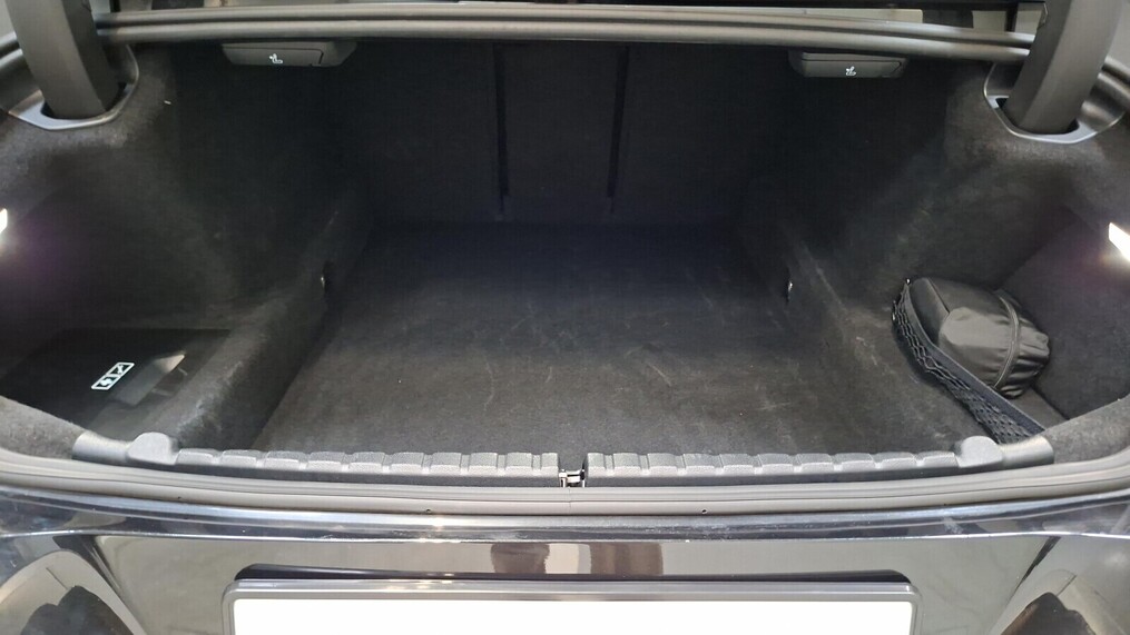 BMW Serii 8, 850