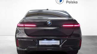 BMW Serii 7, 740
