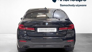 BMW Serii 5, 530