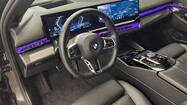 BMW Serii 5, 520