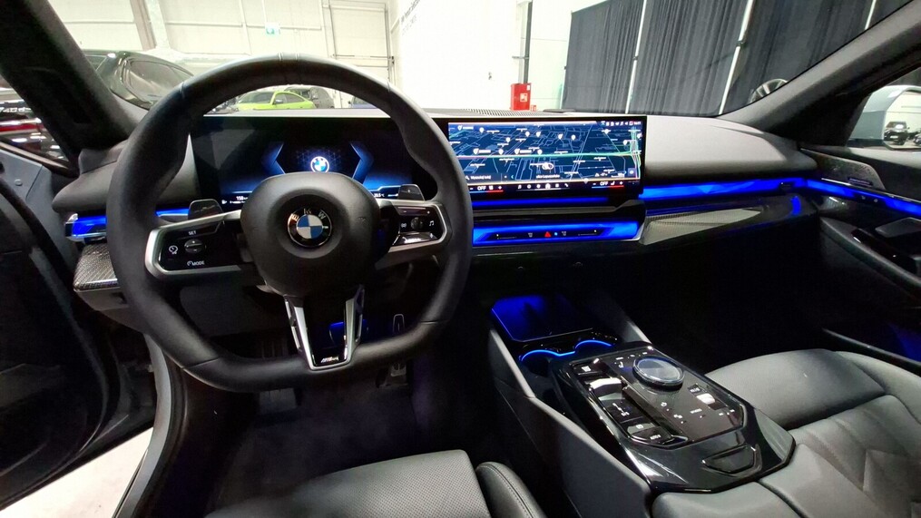 BMW Serii 5, 540