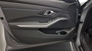 miniaturka - BMW Serii 3, 330