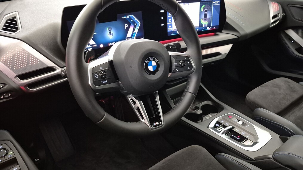 BMW Serii 2, 220