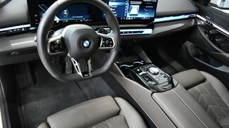 BMW Serii 5, 520
