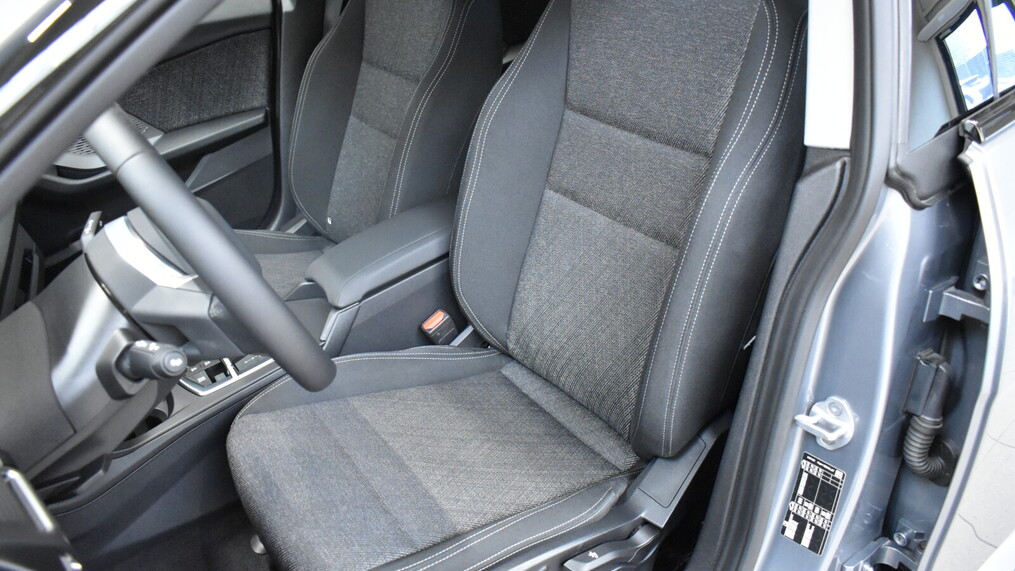 BMW Serii 2, 220