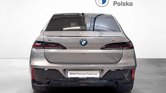 BMW Serii 7, 750