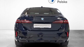 BMW Serii 5, 520
