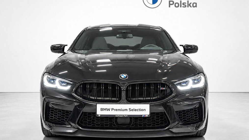 BMW M8