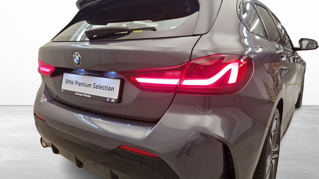 BMW Serii 1, 118